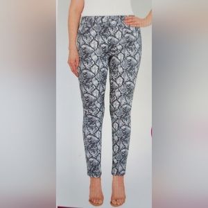 NWT Seven7 Tummyless High Rise Skinny Gray Neutral Snake Stretch Jeans Size 10